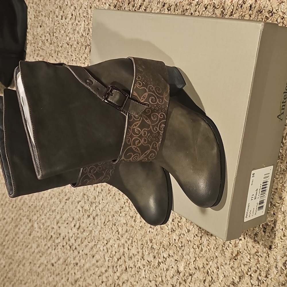 Brand New Antelope leather booties...size 38